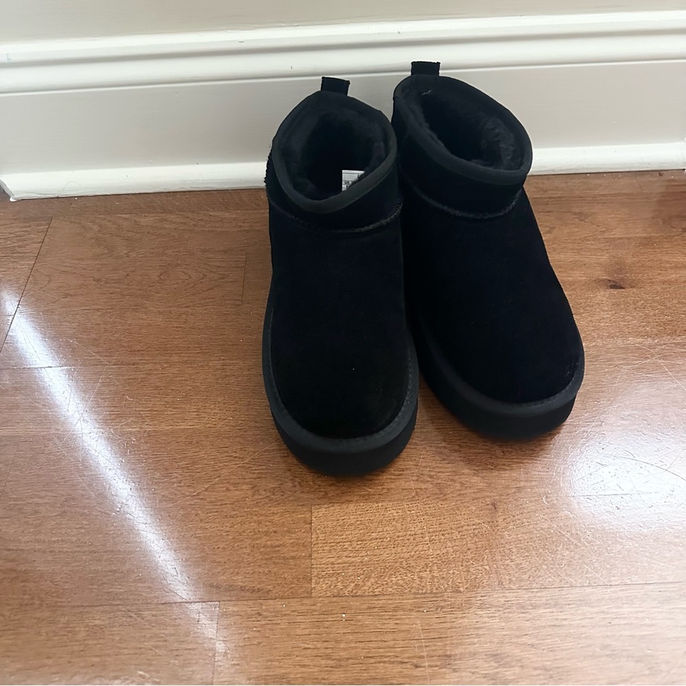 Black Lamo Ankle Boots